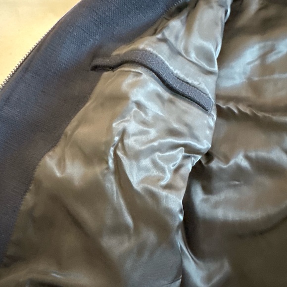 Rodd & Gunn Navy Wallingford Collar Bomber Jacket - Picture 9 of 12